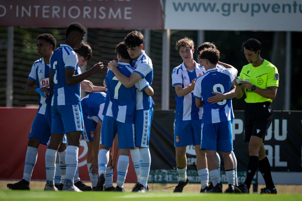 El Fútbol Base del Espanyol cierra un sábado de finales del Campeonato de Catalunya con dos títulos y dos derrotas 2 f5d186004422a082e30a59e69886a63d